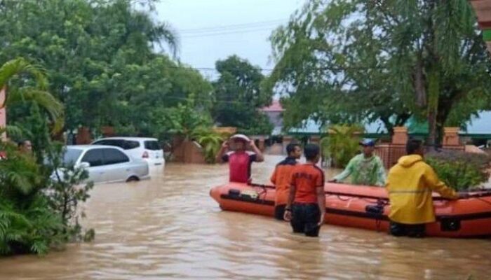 Banjir di Batang Kapas Pesisir Selatan Sumbar Rendam 1.459 Rumah