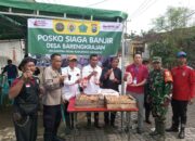 Solid Bersinergi Dirikan Tenda Darurat Siaga Banjir di Desa Barengkrajan