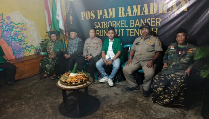 Kapolsek Gunung Anyar Hadiri Pembukaan Pos Pam Banser Rungkut Tengah, Imbau Jaga Kamtibmas Ramadhan