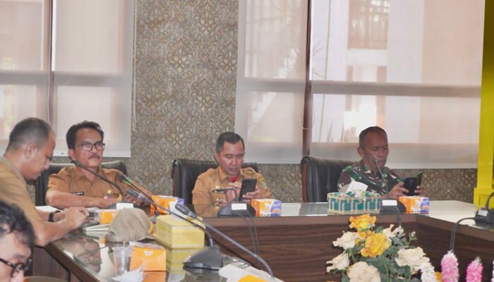 Rapat Bersama Mendagri, Pj Sekda Siak Bahas Penyelenggaraan Sekolah Rakyat