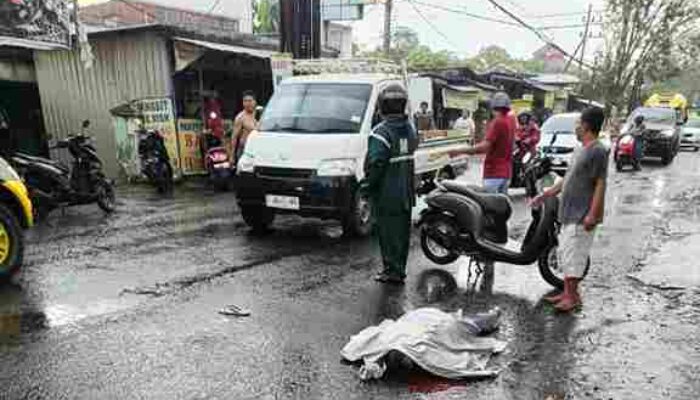 Tabrakan di depan Rumah Makan Geprek Pahlawan Satu Orang Pelajar SMP Sunan Ampel Meninggal Dunia 