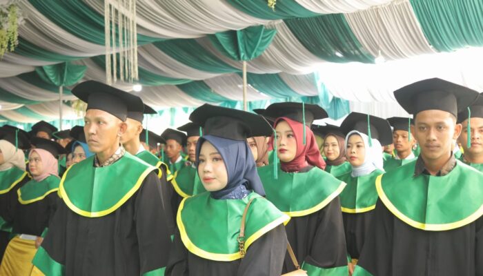Universitas Al Washliyah Labuhanbatu Gelar Wisuda Sarjana Angkatan XIII