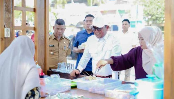 Taman Bola Pangkalan Kerinci Jadi Panggung Harapan UMKM Warga Kurang Mampu
