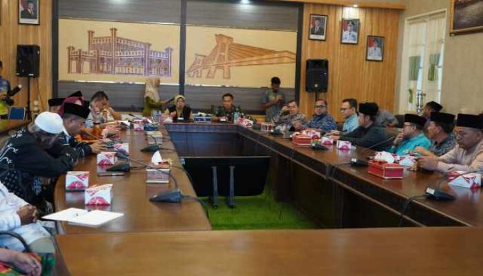 Dandim Dukung Pemerintah Kabupaten Siak Tangani Konflik Lahan 