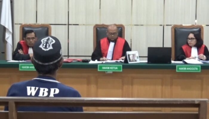 Diduga Korban Salah Tangkap, Majelis Hakim PN Jambi Bebaskan Driver Ojol Muhammad Iqbal
