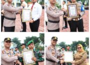 Apresiasi “Jogo Gresik”, 17 Personel dan 2 Masyarakat Terima Penghargaan dari Kapolres Gresik