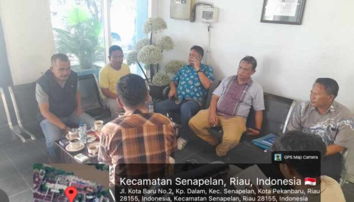 Massa Aksi Demo Datangi Pelindo Pekanbaru, Desak Penghentian Operasional PT KIMI di Perawang