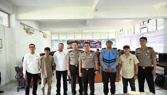 *Wakapolda Jambi Tinjau Langsung Tes CAT Taruna dan Taruni Akpol di Kampus Unama