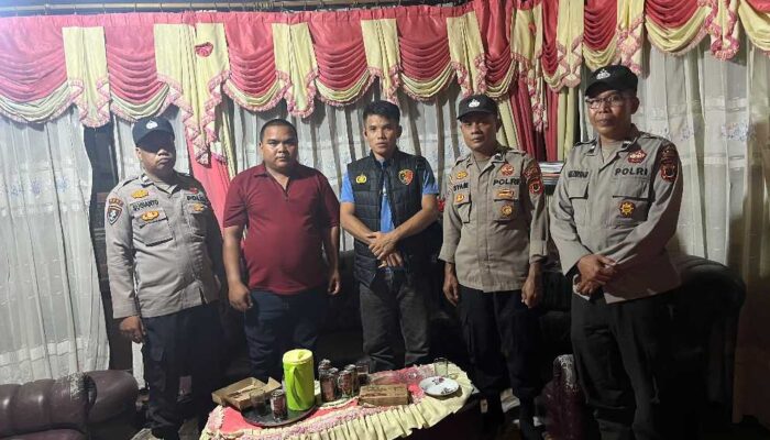 Gerak Cepat, Polsek Jaluko Cek TKP Pencurian Kayu Bulian Milik Wartawan di Senaung