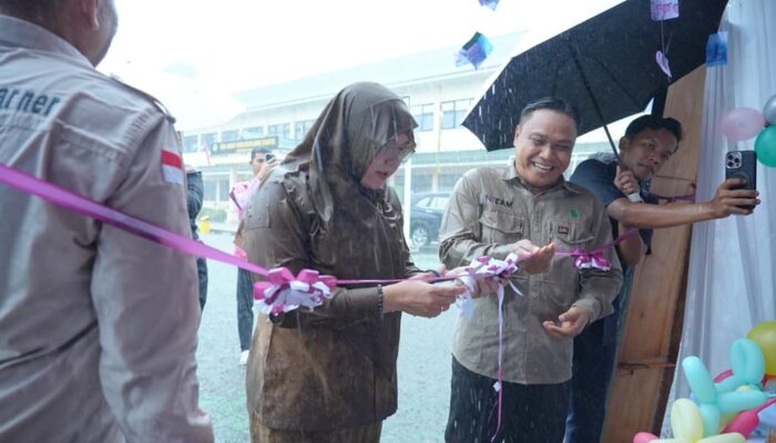 Bupati Afni Buka Gema Pros Siak di Tengah Hujan Deras