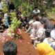 Tangisan Pecah Penuh Duka Saat Marsiti Korban Tragedi Km Virgo Transport tiba Di Rumah Korban
